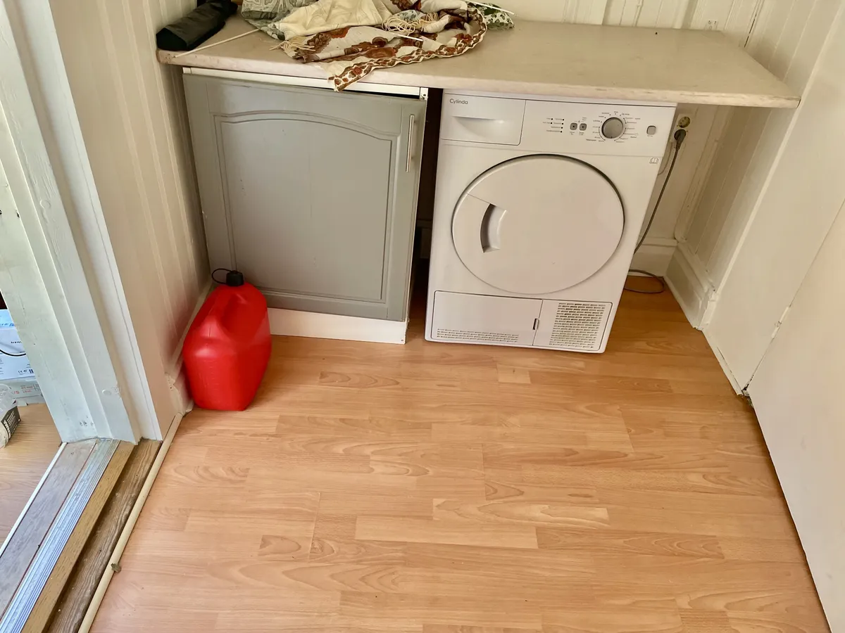 Property image 8