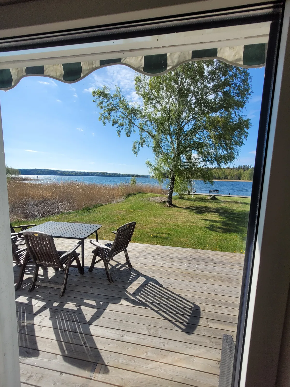 Eldtomta strand i Grödinge