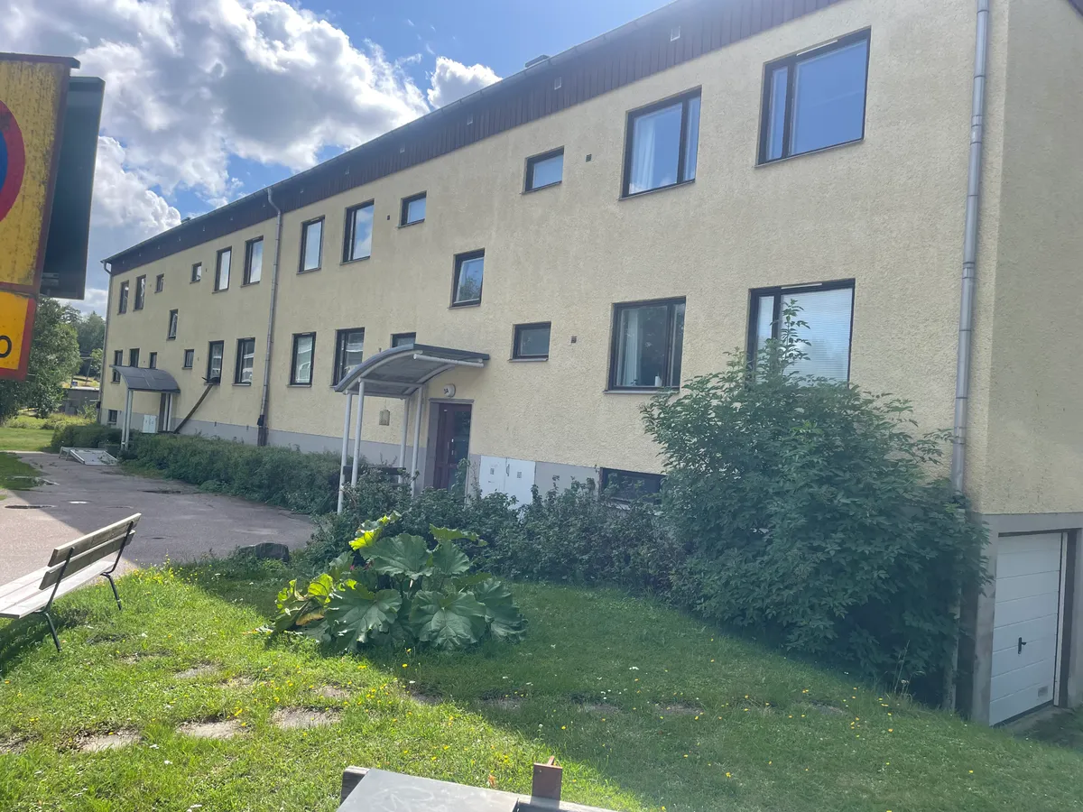 Backavägen