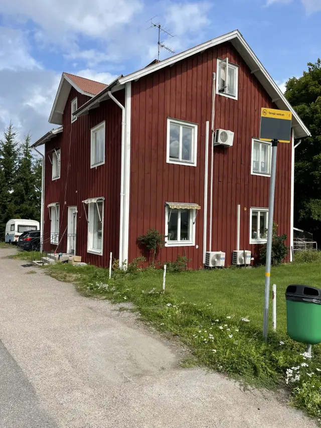 Hyreslägenhet på Kyrkvägen i Tärnsjö