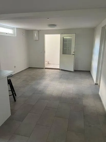 Floagårdsvägen  i Heberg