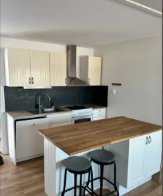 Tolsegårdsvägen i Säve