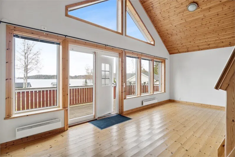 Axviksvägen i Enhörna