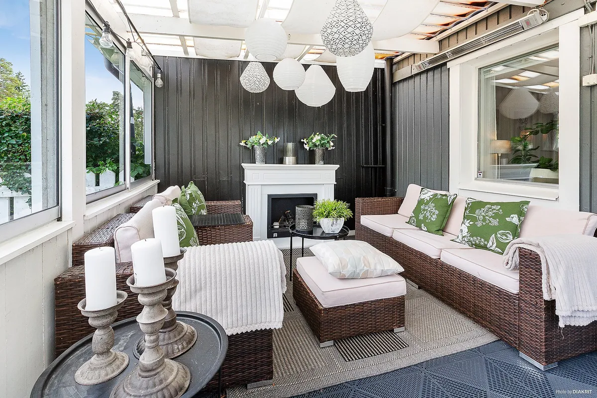 Hasselnötsvägen i Järfälla