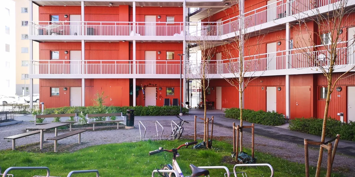 Småbrukets backe 72 i Huddinge