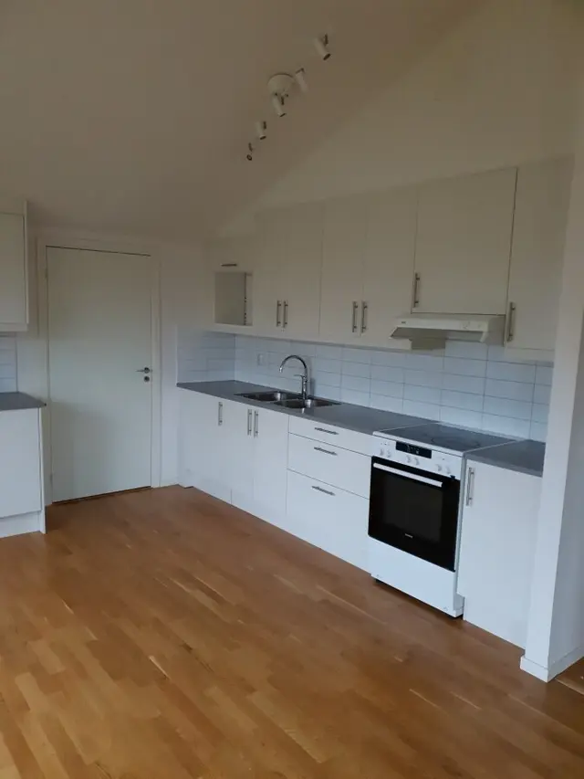 Hyreslägenhet på Huddinge i huddinge