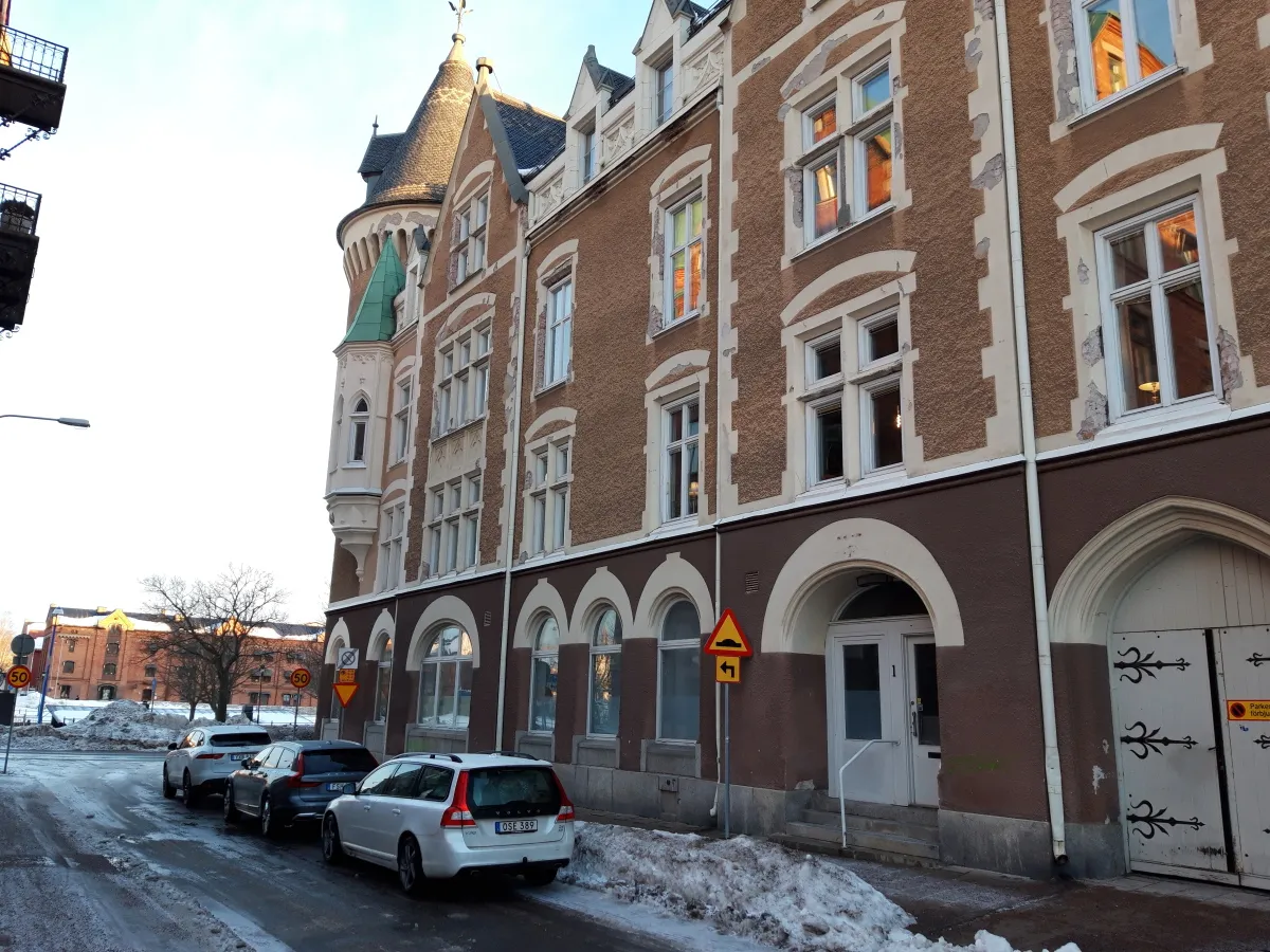 Property image 3
