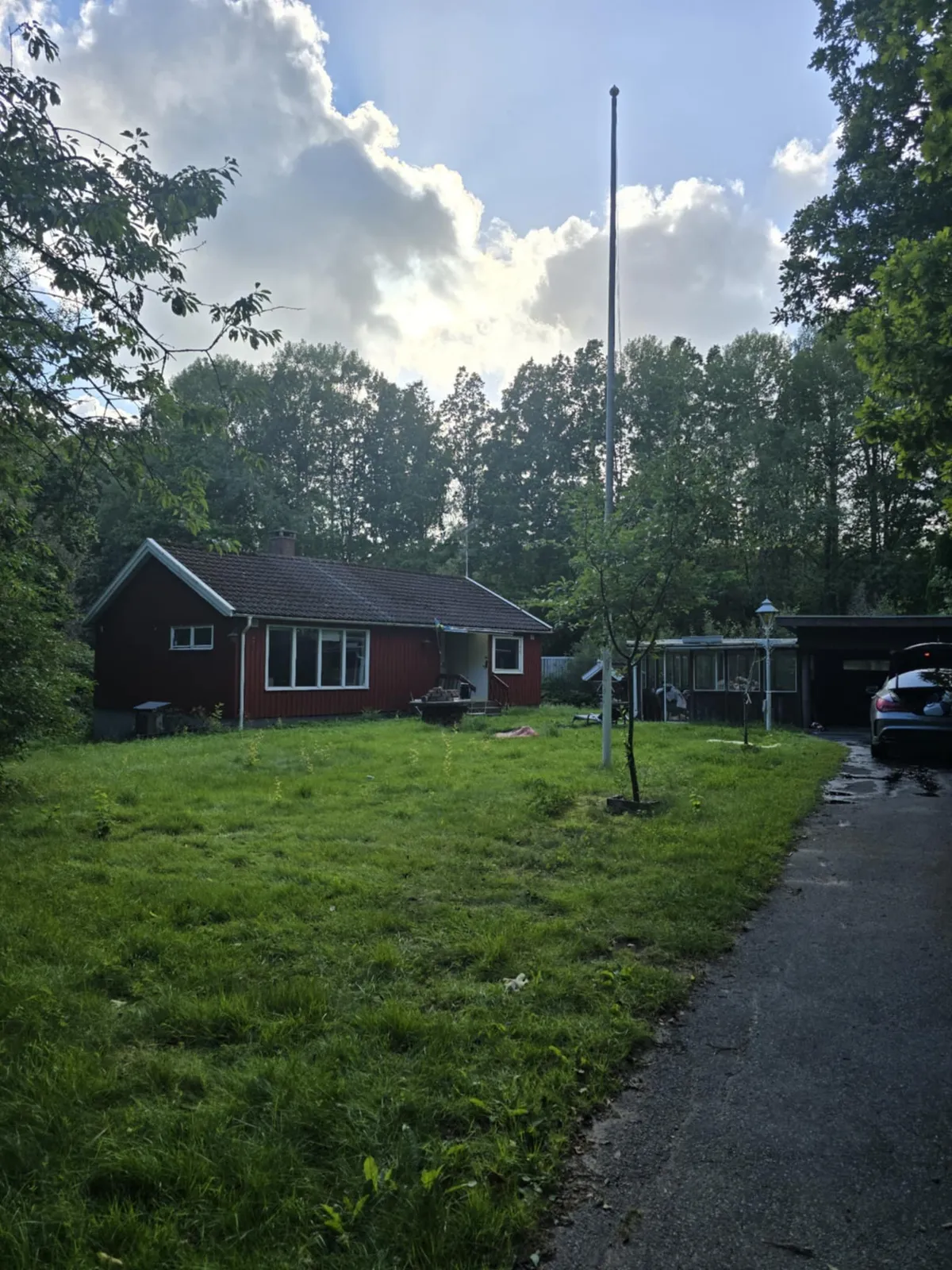 Hällingsjö kvarnväg i Hällingsjö