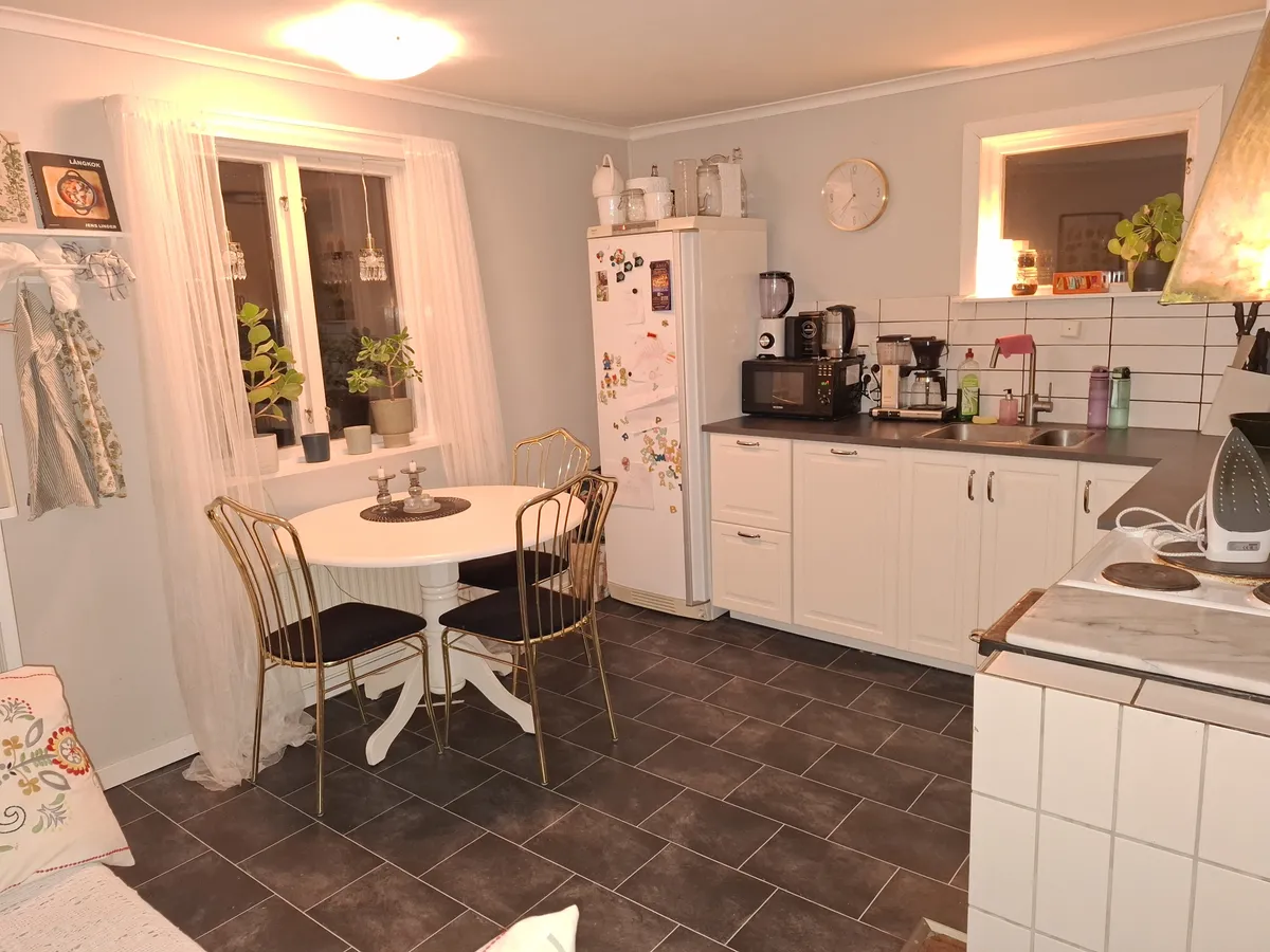 Ålands österby furunäs  i Vänge