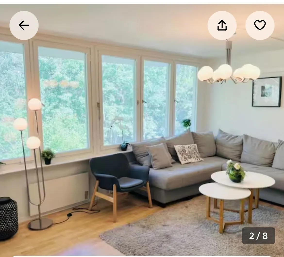Radhus på Sandeslättskroken i Angered