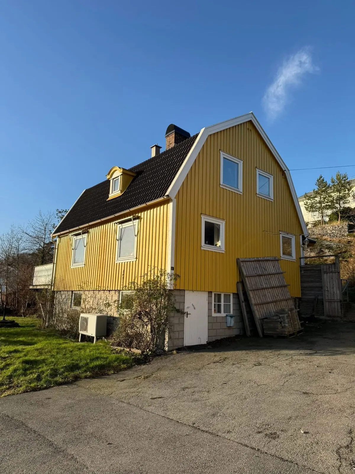 Vedhallsvägen i Kärna