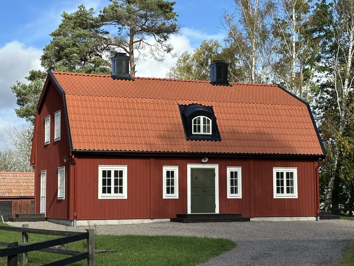 Hus på Åhuset i Mörlunda
