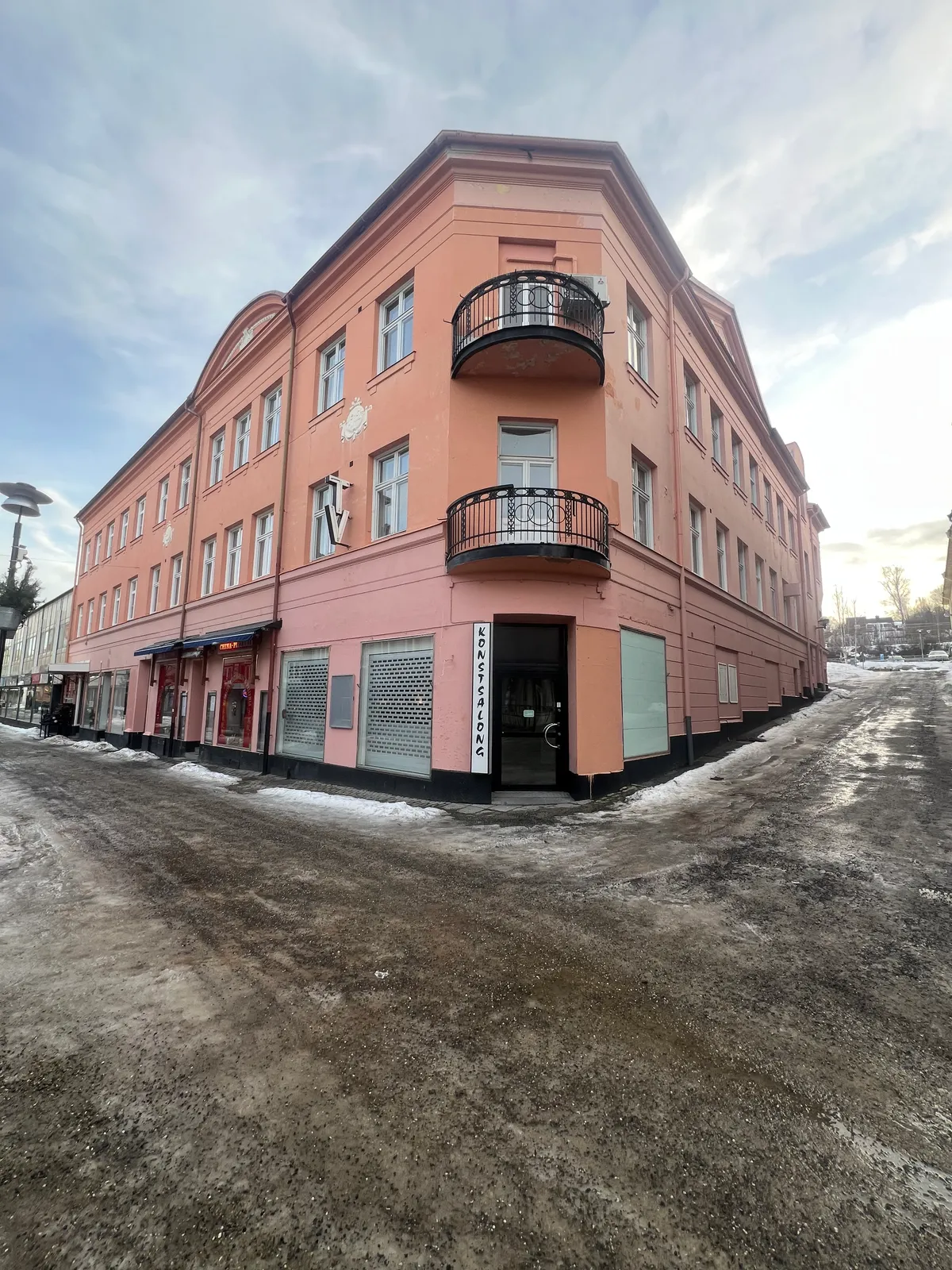 Property image 8