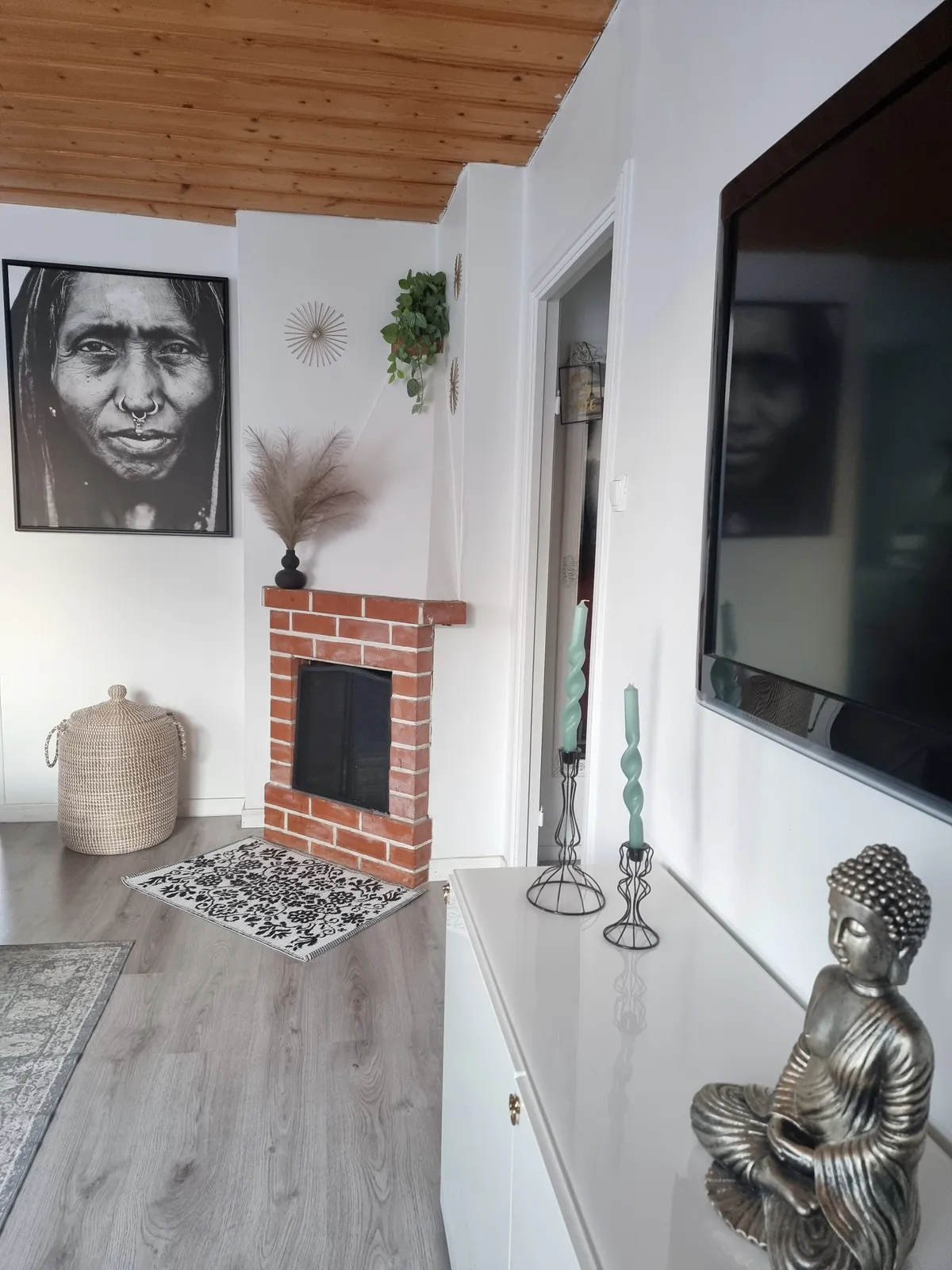 Hus på Gamla landsvägen i Ringarum