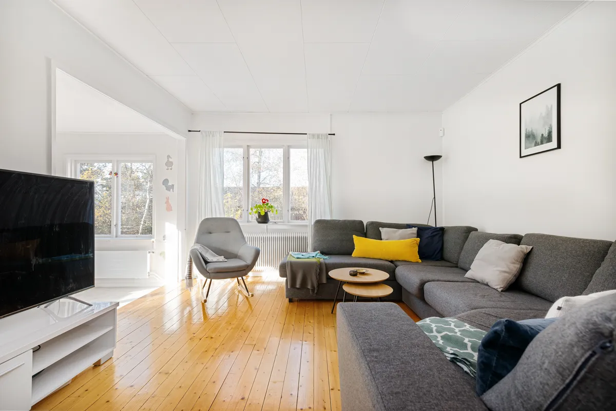 Hus på Vintervägen i Jakobsberg
