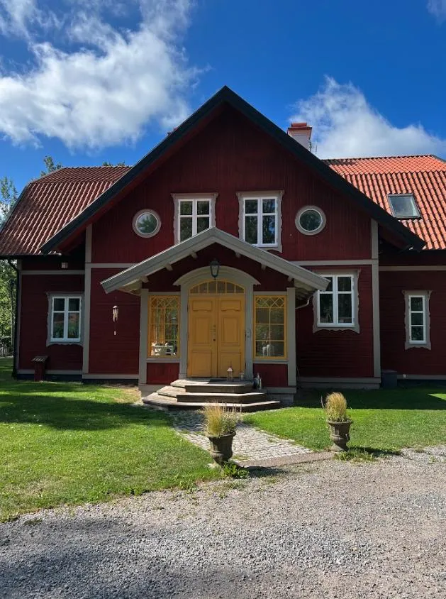 Property image 8