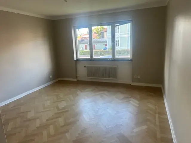 Hyreslägenhet på Hjeltegatan i Åmål