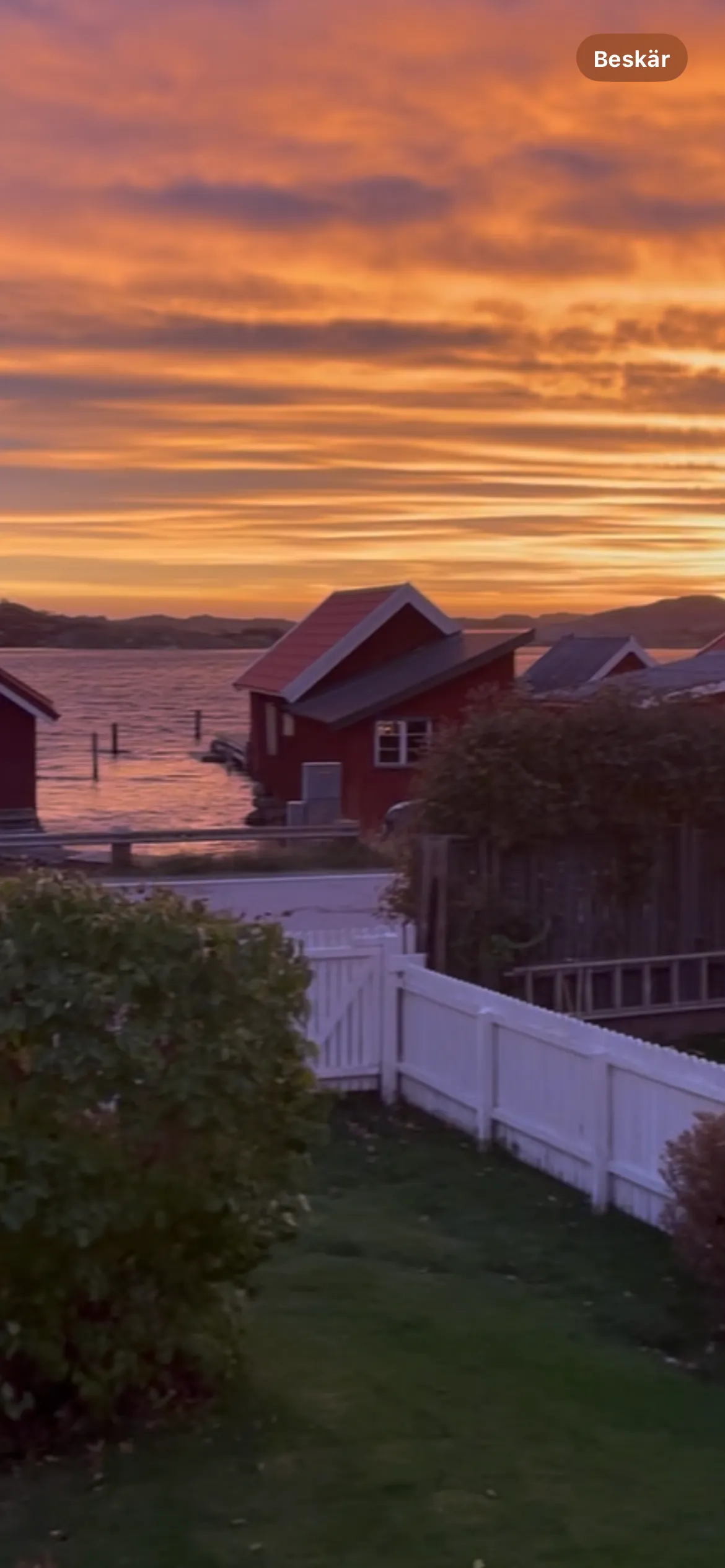 Hus på Gamla vägen i Ellös