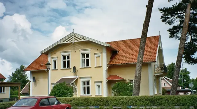 Hyreslägenhet på Roxmansvägen i Båstad
