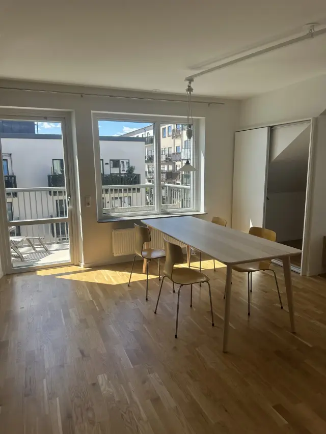 Hyreslägenhet på Täby i taby