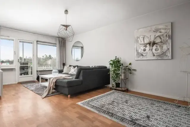 Hyreslägenhet på Täby i taby