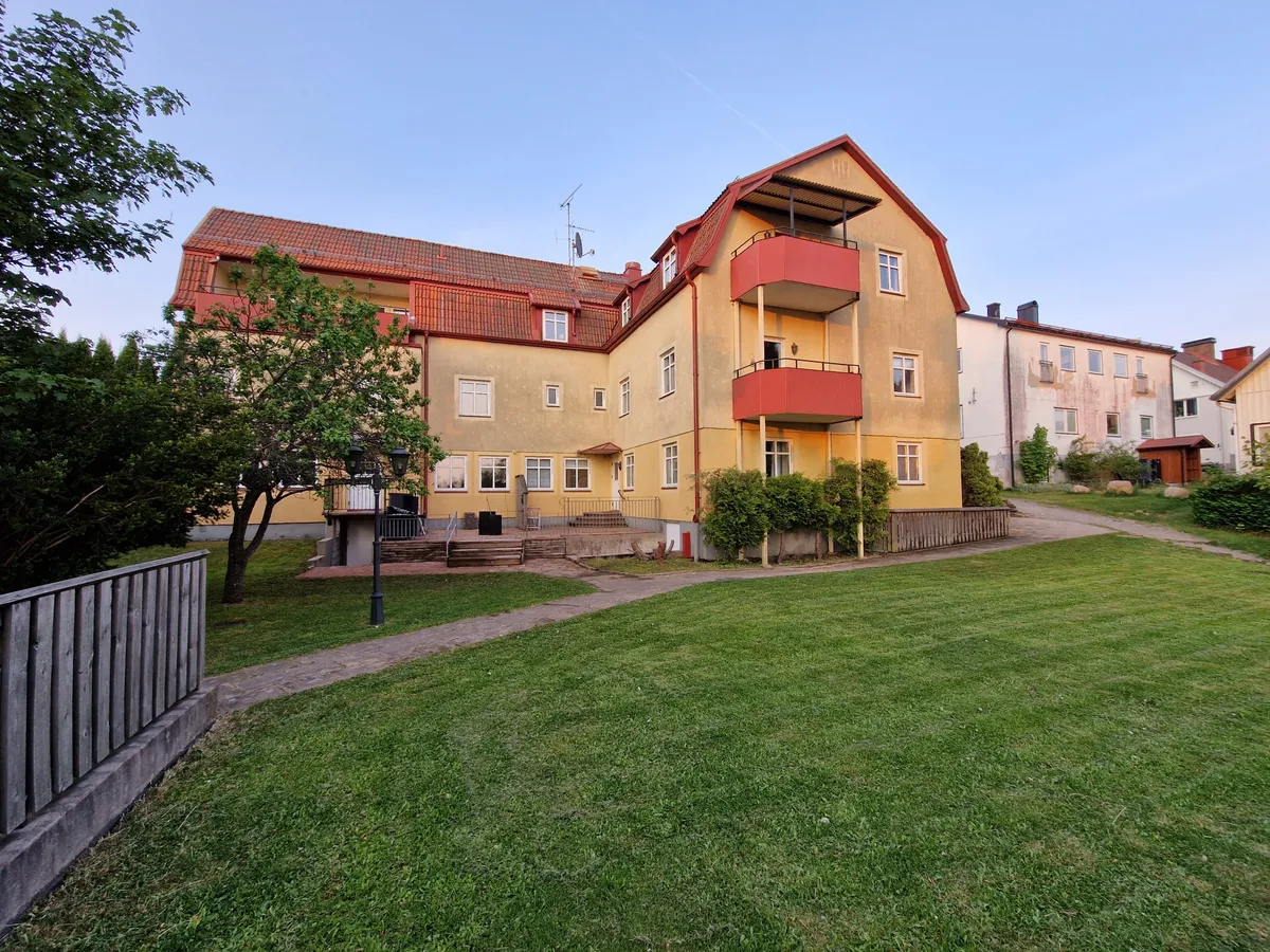 Property image 8