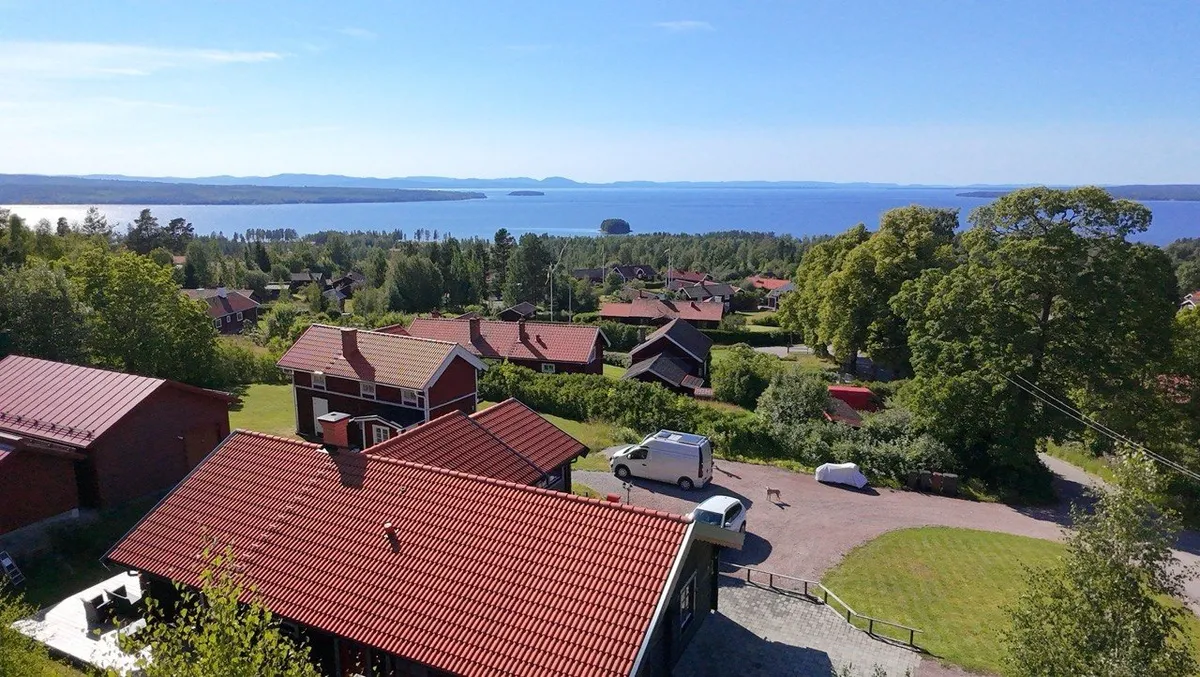 Hus på Ovabacksgattu i Tällberg