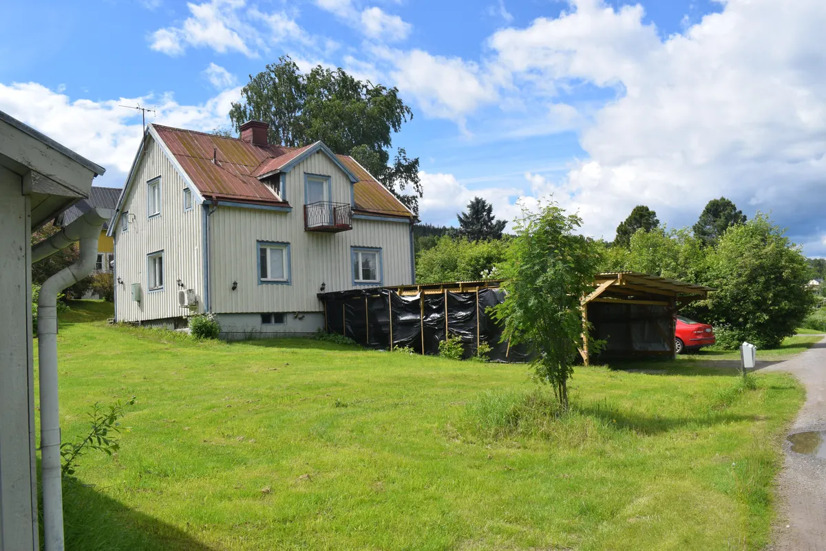 Hus på Lästavägen i Bollstabruk