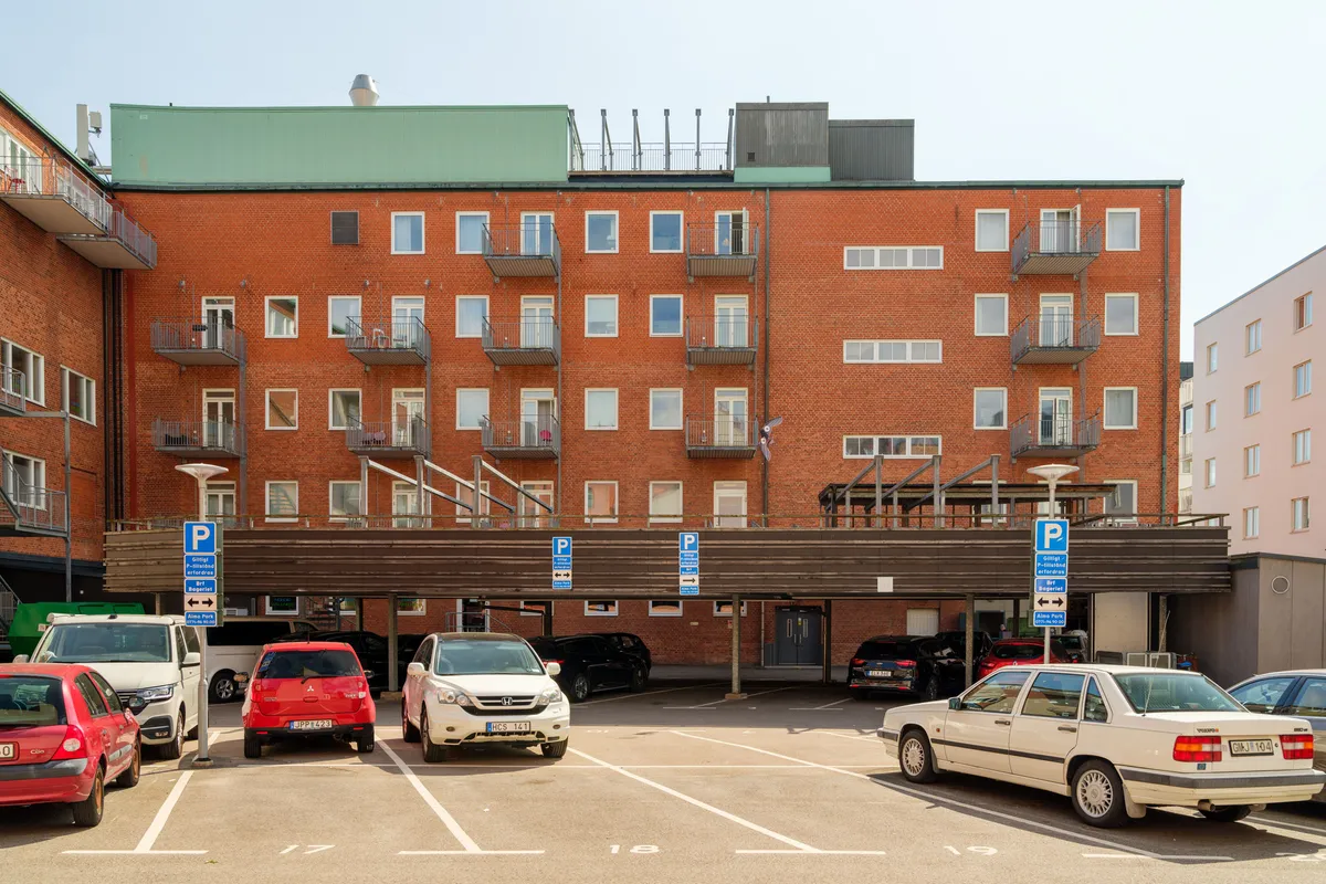 Property image 11