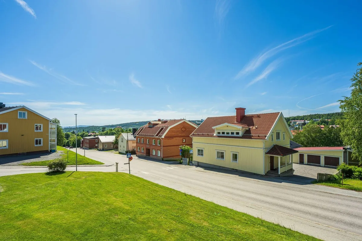 Property image 8