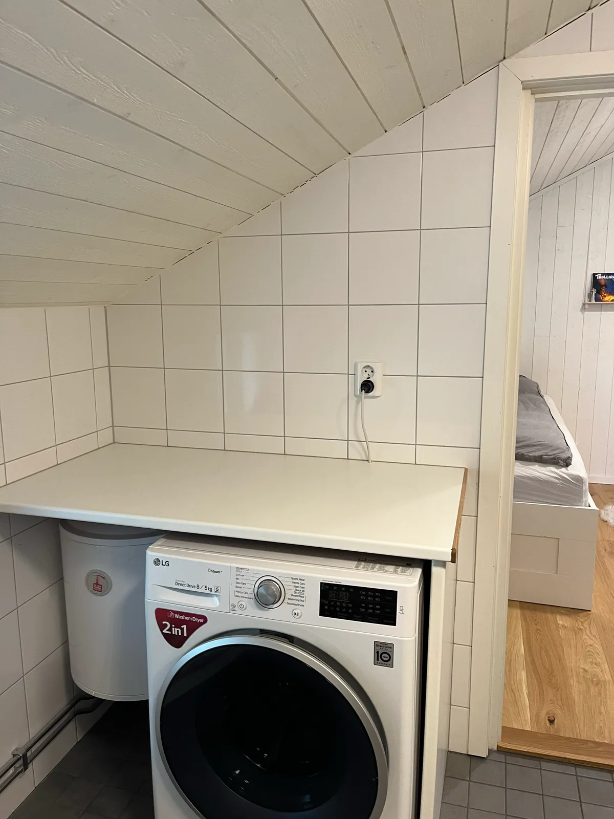 Property image 8
