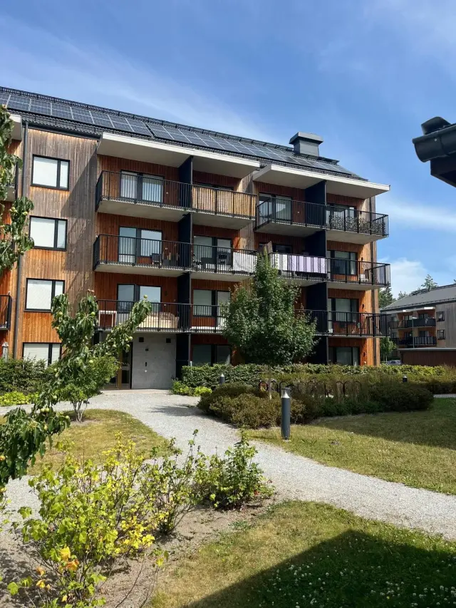 Hyreslägenhet på Bro i bro