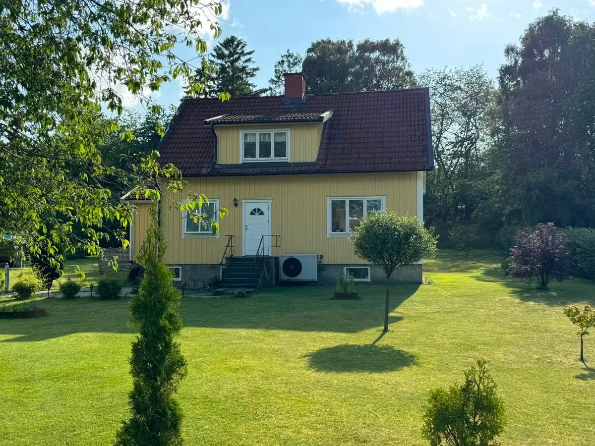 Hus på Grangatan i Gullbrandstorp