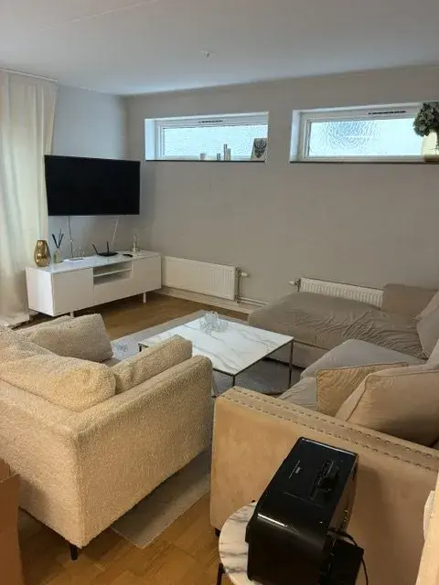 Hyreslägenhet på Hässelby i hasselby