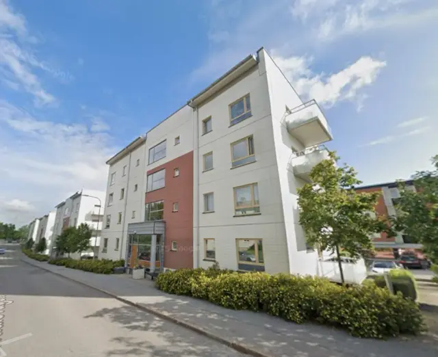 Hyreslägenhet på Sköndal i skondal