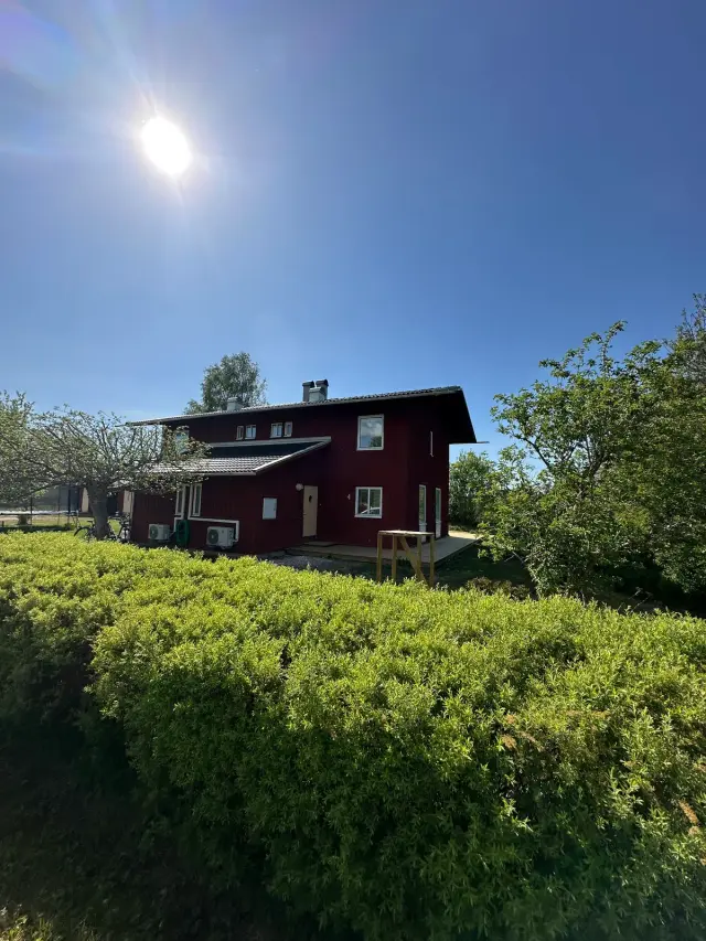 Hyreslägenhet på Vänga lyckor i Fristad