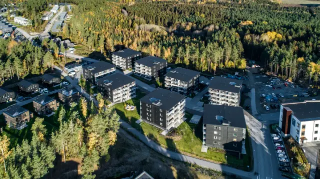 Hyreslägenhet på Tant Gröns Väg i Uttran