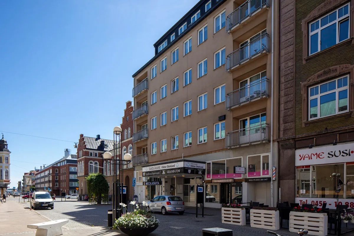 Property image 8