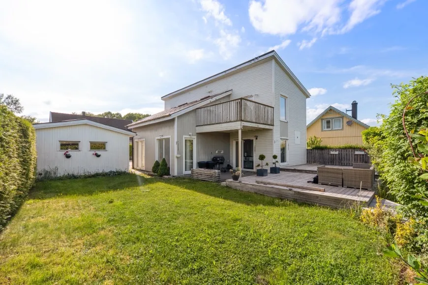 Property image 44
