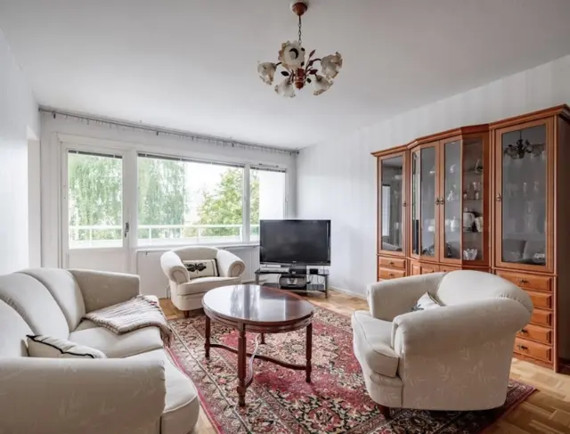 Hyresbostad på Husarvägen i Upplands Väsby