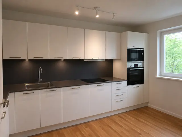 Hyreslägenhet på Mellanbergsvägen 31 i Tyresö