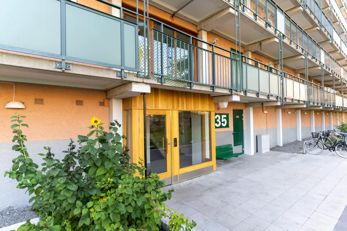 Lägenhet på Mellanbergsvägen 35 i Tyresö