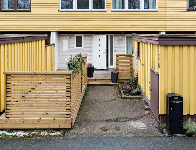 Hyresbostad på Målarvägen i Bro